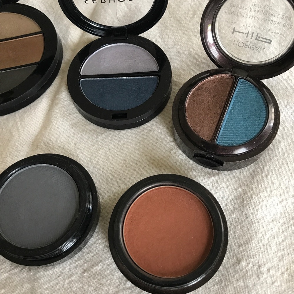Eyeshadows - Picture 3 of 8